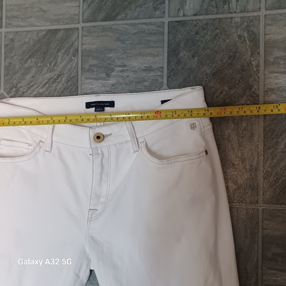 Tommy Hilfiger White Straight Leg Jeans Size 4 - Picture 11 of 12